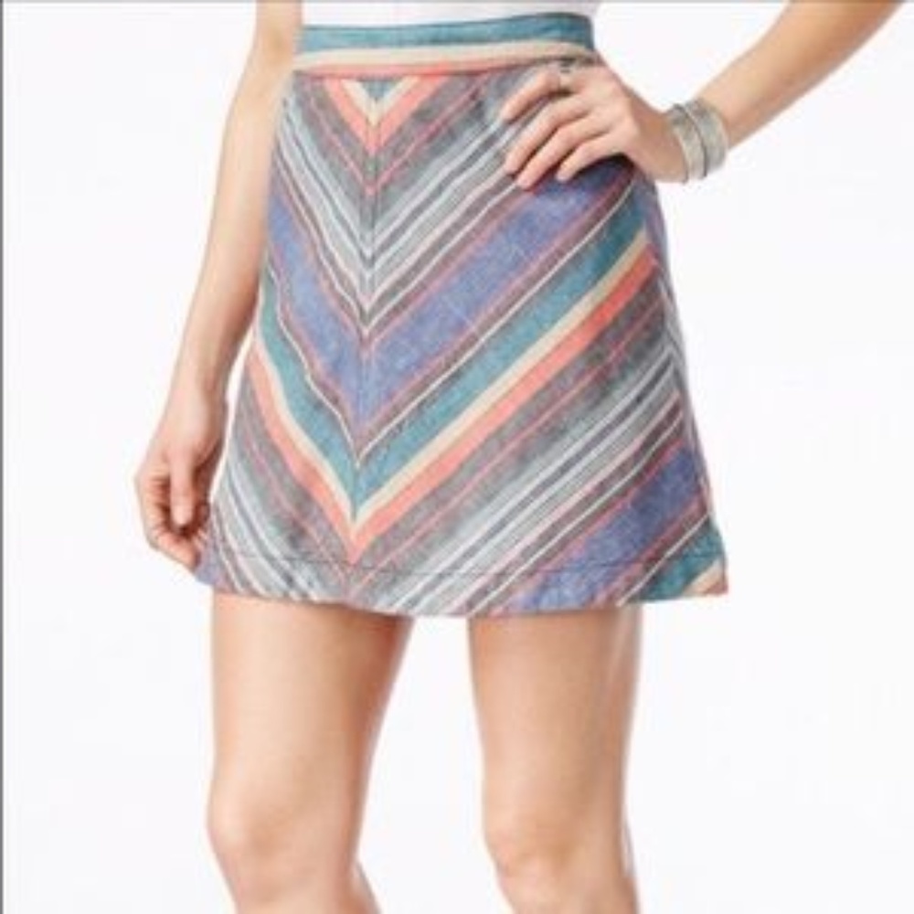 Chevron Printed Skirt - Picture 2 of 5